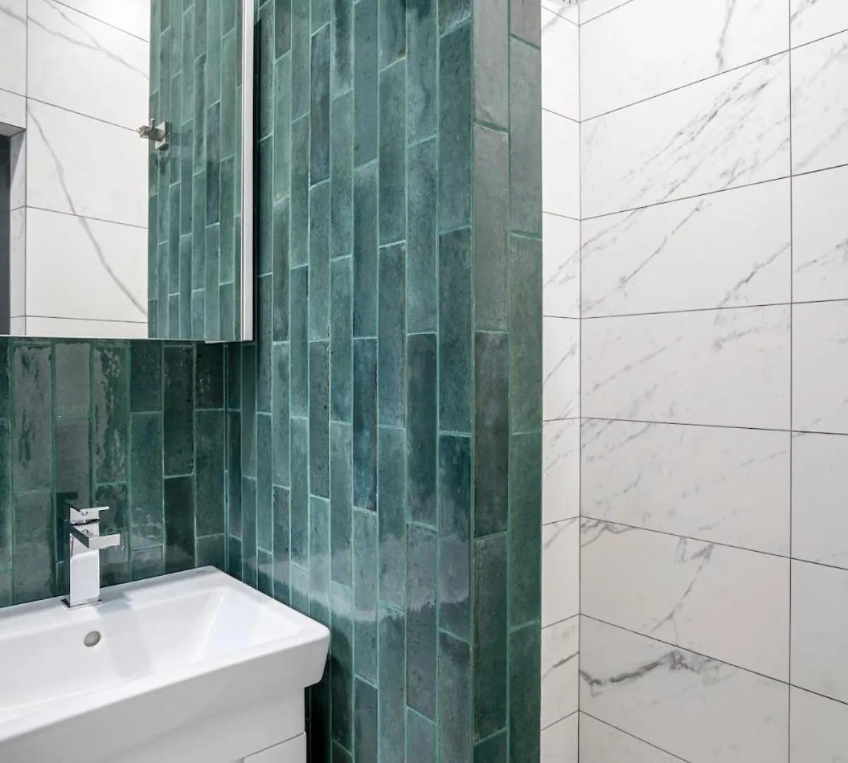 アパート Landmark Luxe 2Br Apt With Parking ソフィア